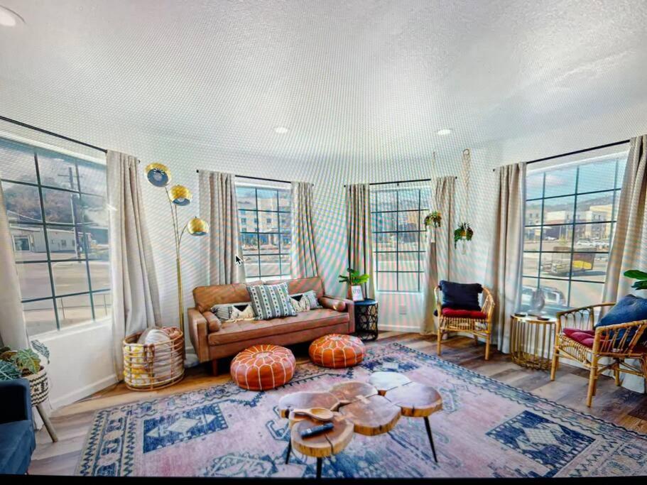 New Modern Boho Apt- Close To Yosemite Окхерст Экстерьер фото